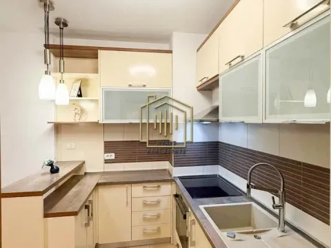 Sale, two bedroom apartment, 69m², Pobrežje, Podgorica - image 5