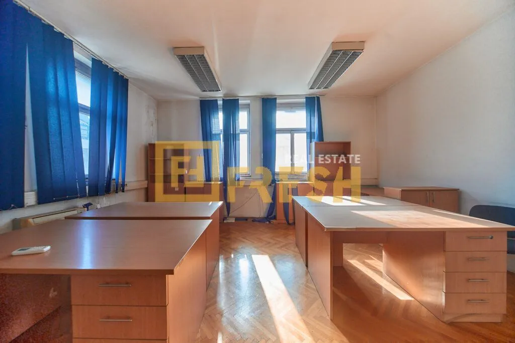 Rent, office space, 345m², Centar, Podgorica