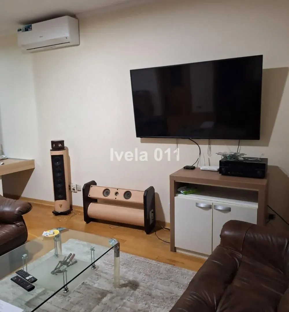 Prodaja, trosoban stan, 59m², Stari Grad, Beograd