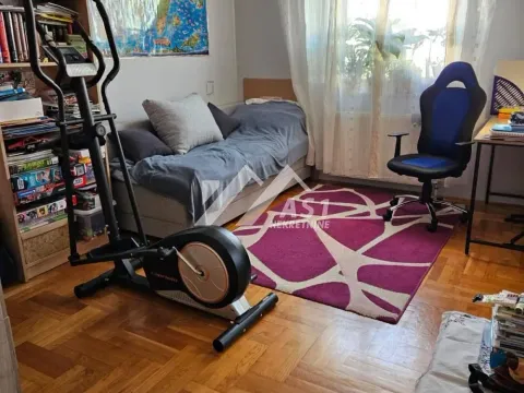 Rent, three bedroom apartment, 72m², Nova Detelinara, Novi Sad Sve Podlokacije - image 6