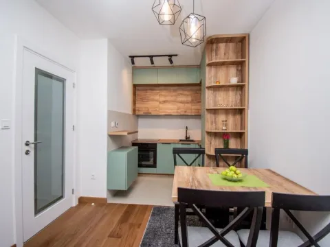 Izdavanje, stan, 50m², Tološka šuma, Podgorica - image 9