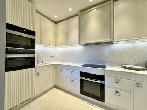 Prodaja, trosoban stan, 247m², Porto Montenegro, Tivat