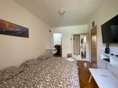 Prodaja, garsonjera, 24m², Bečići, Budva - image 7