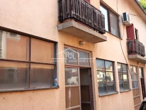 Prodaja, kuća, 410m², Novi Banovci, Stara Pazova - image 13