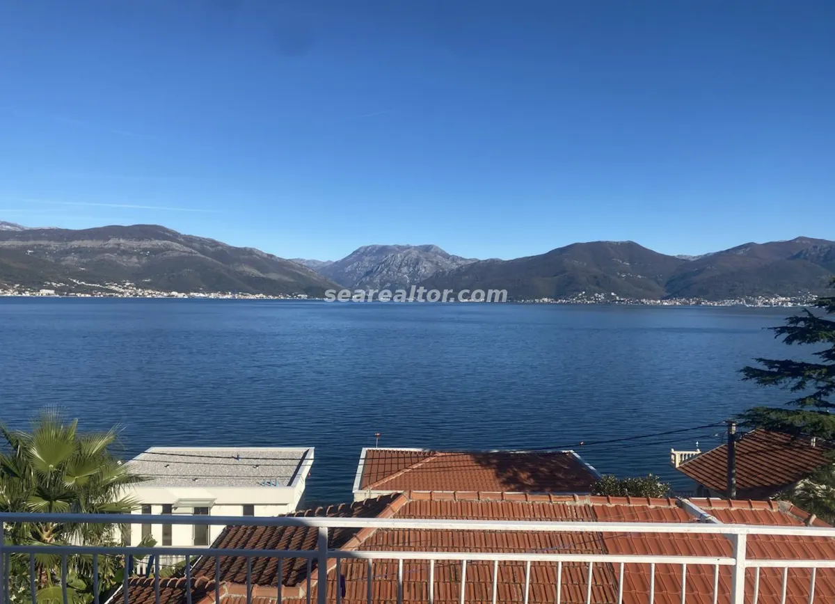 Prodaja, kuća, 105m², Krašići, Tivat