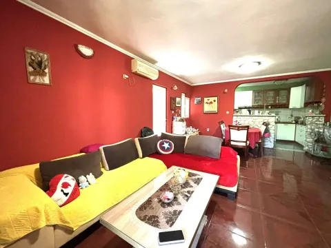 Sale, house, 192m², Zagorič, Podgorica - image 12