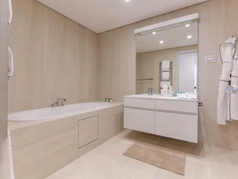 Sale, three bedroom apartment, 214m², Budva, Crna Gora - image 16