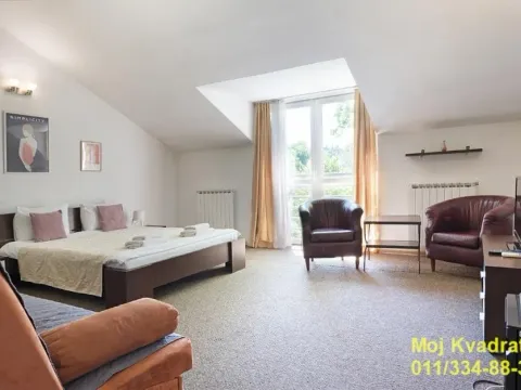 Sale, one bedroom apartment, 33m², Autokomanda, Voždovac Sve Podlokacije - image 2