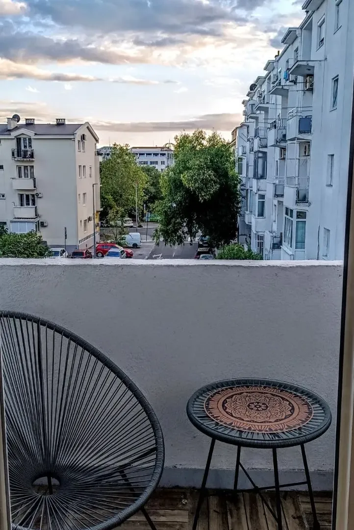 Izdavanje, dvosoban stan, 70m², Preko Morače, Podgorica