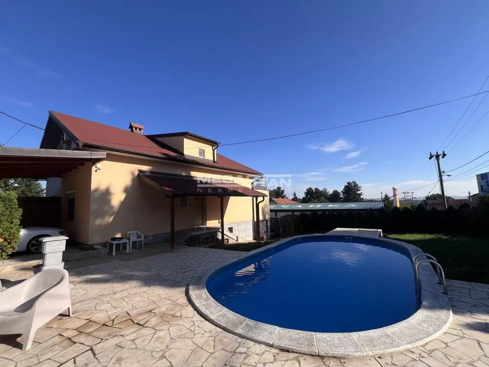 Prodaja, kuća, 184m², Vrčin, Grocka