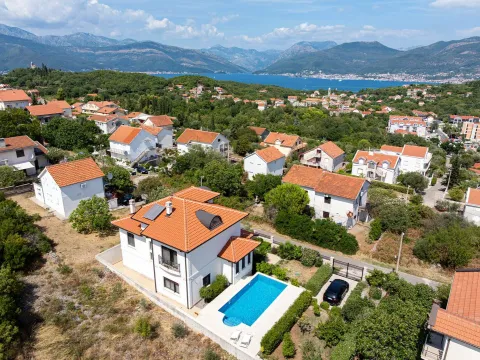 Sale, house, 277m², Radovići, Tivat - image 2