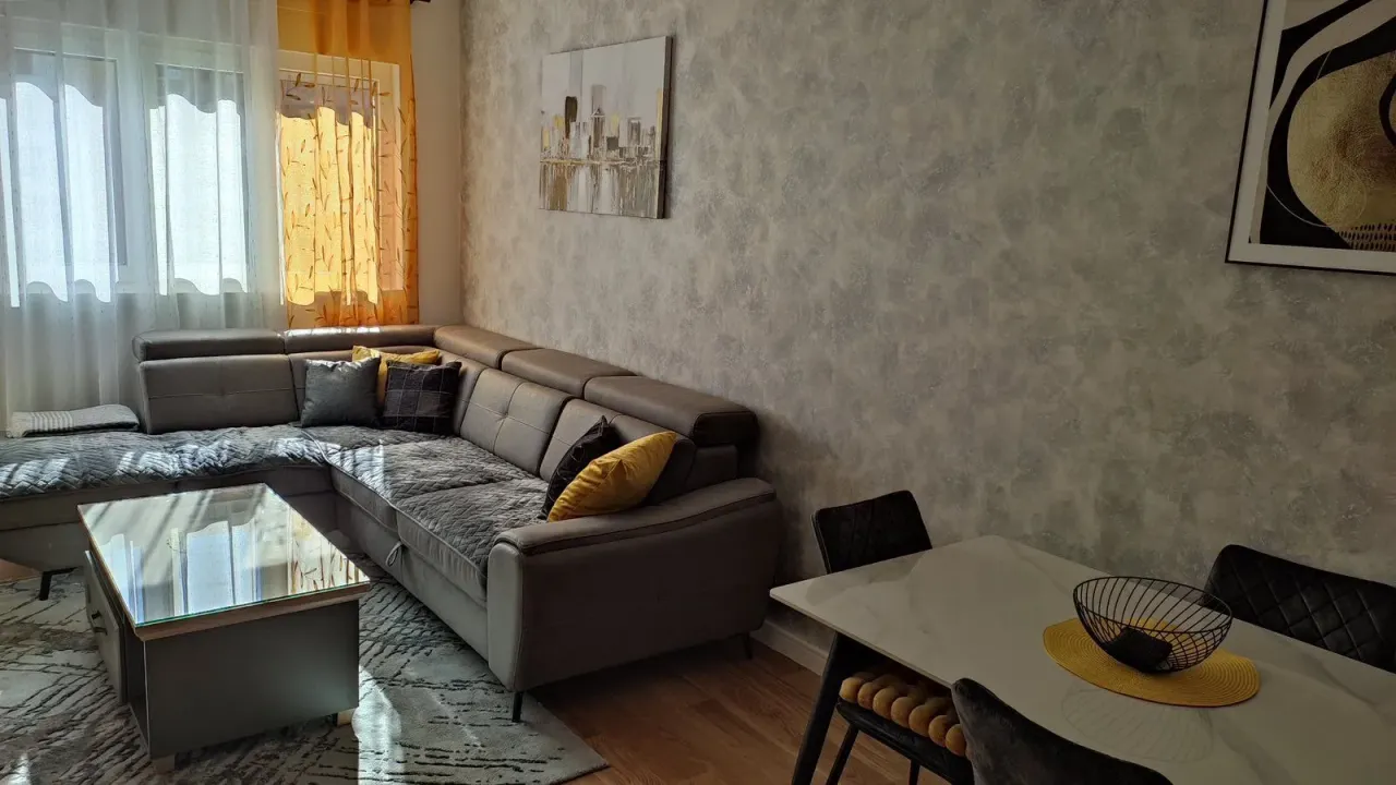 Rent, one bedroom apartment, 49m², Central Point, Podgorica
