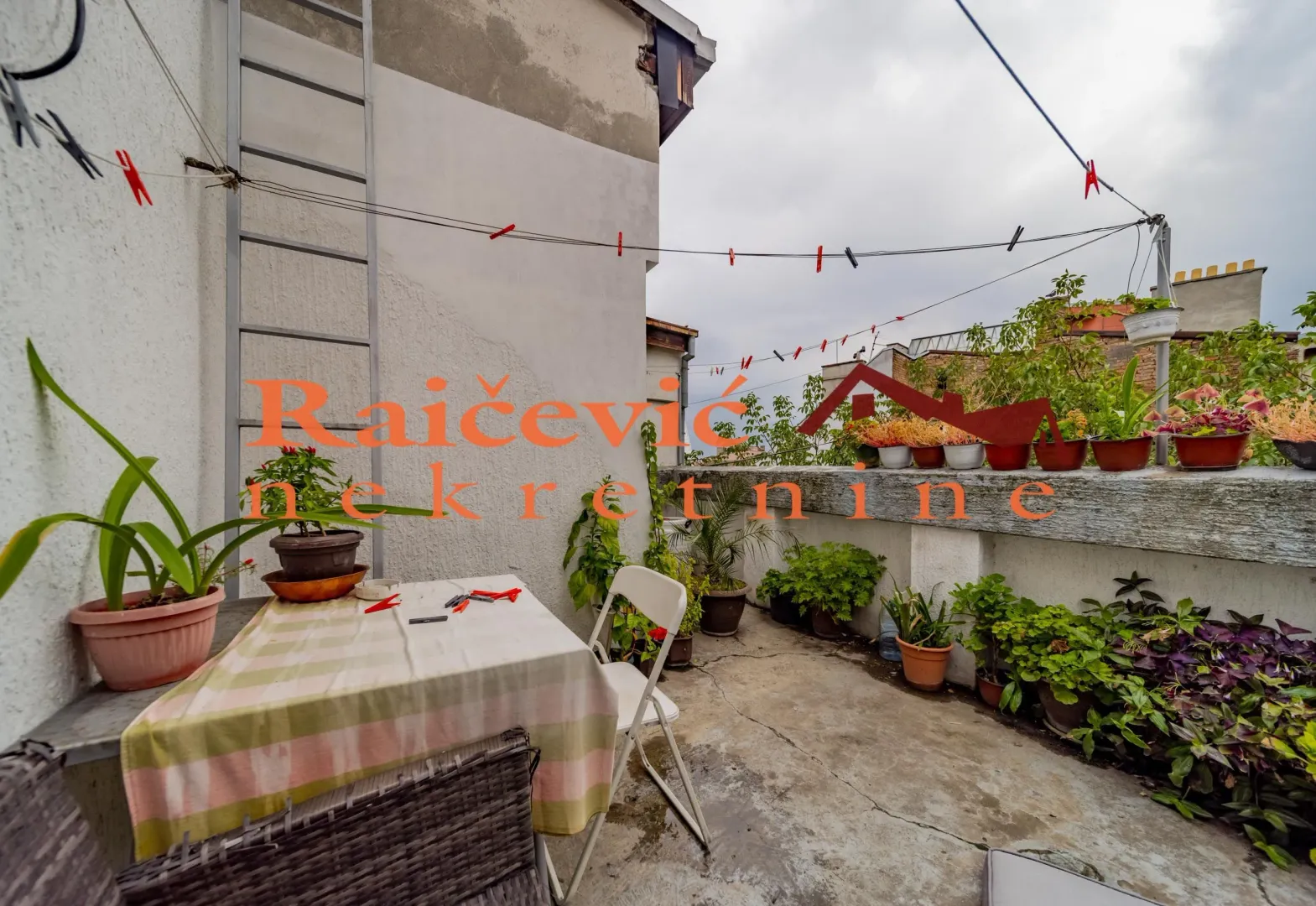Sale, four bedroom apartment, 114m², Centar, Stara Pazova