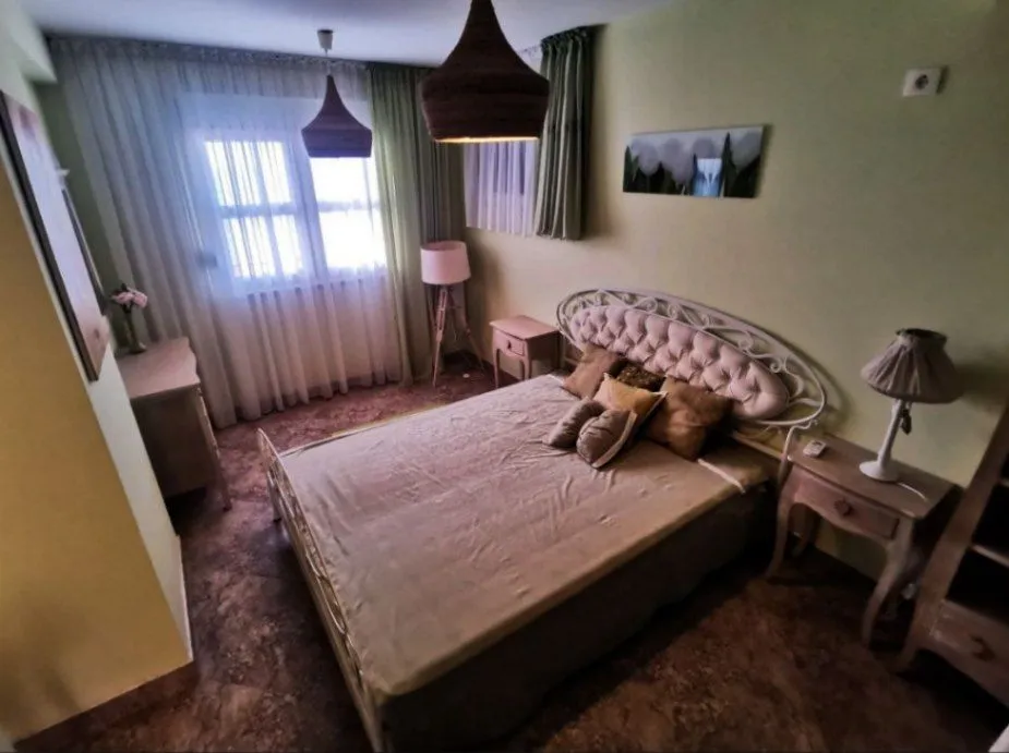 Sale, five bedroom apartment, 168m², Dobre Vode, Bar