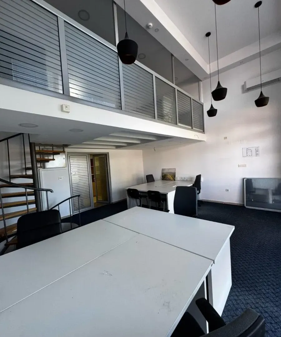 Rent, office space, 160m², Kod Capital Plaze, Podgorica