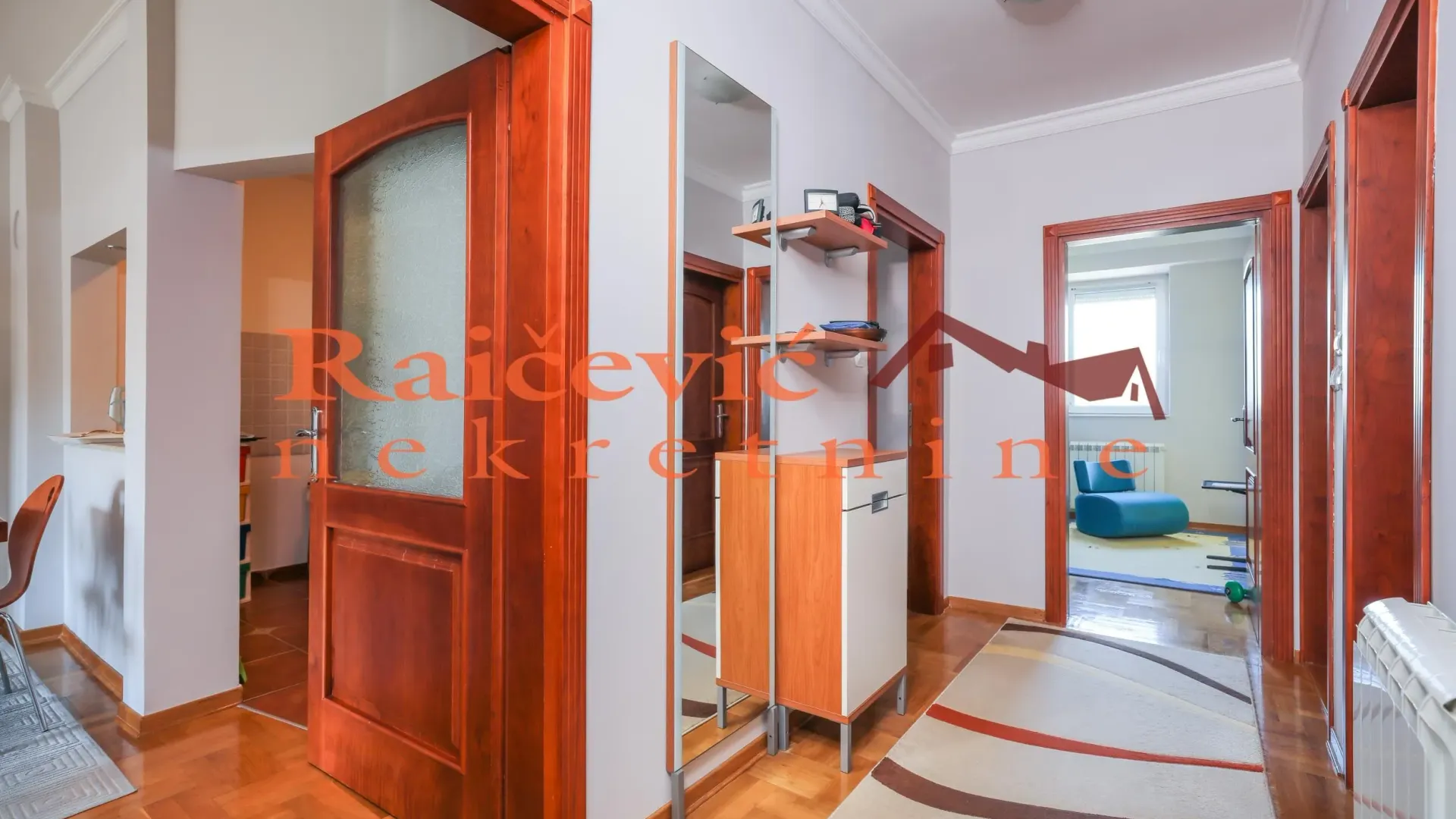 Prodaja, četvorosoban stan, 86m², Voždovac, Voždovac Sve Podlokacije