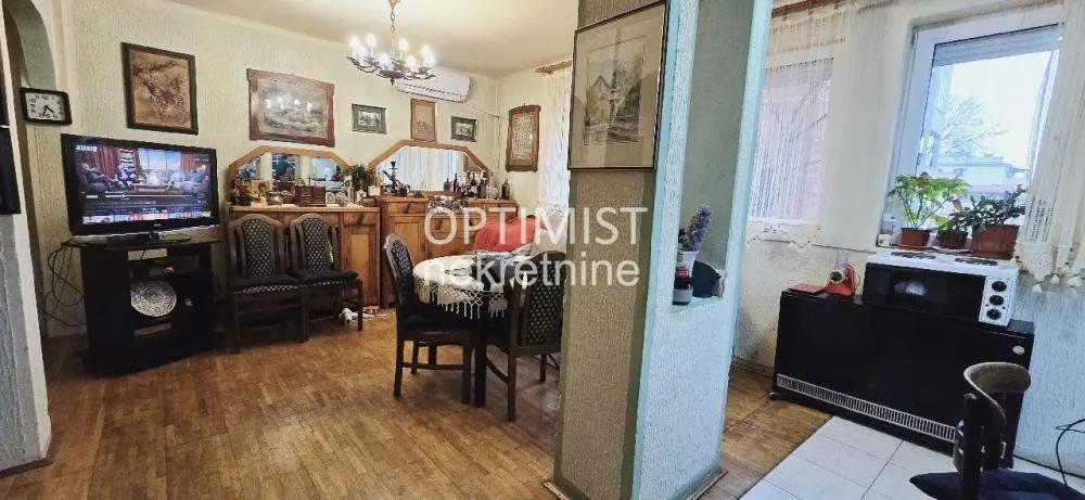 Sale, three bedroom apartment, 64m², Karaburma, Palilula Sve Podlokacije