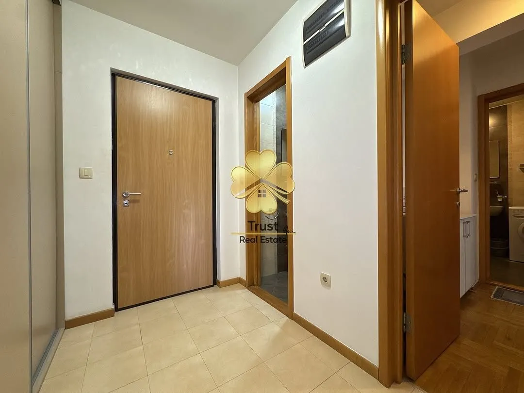 Rent, two bedroom apartment, 70m², Stari Aerodrom, Podgorica