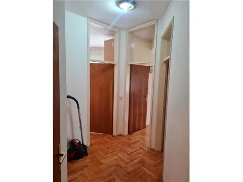 Prodaja, kuća, 410m², Pantelej, Niš - image 11