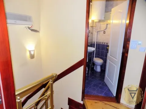 Rent, three bedroom apartment, 94m², Savski Venac, Beograd - image 10