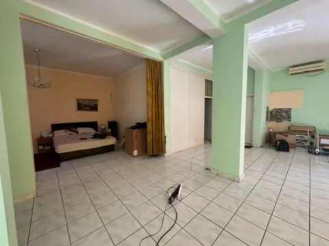 Rent, office space, 100m², Šušanj, Bar - image 2