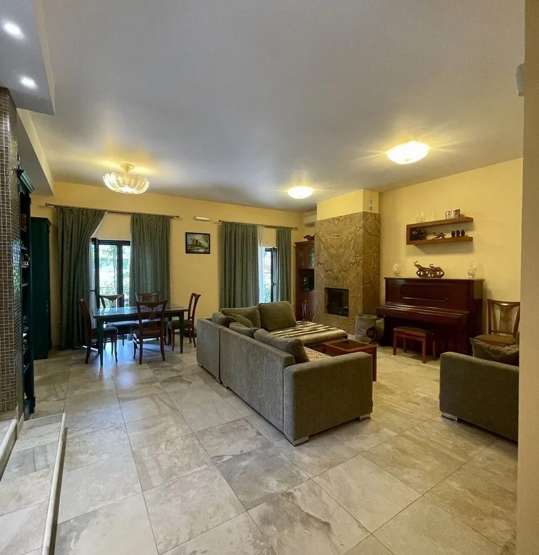Prodaja, kuća, 160m², Prčanj, Kotor
