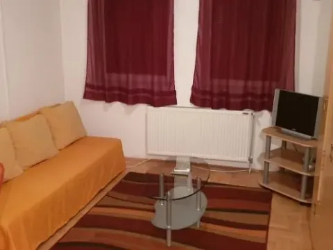 Rent, studio apartment, 30m², Centar, Niš