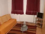 Izdavanje, garsonjera, 30m², Centar, Niš - image 1