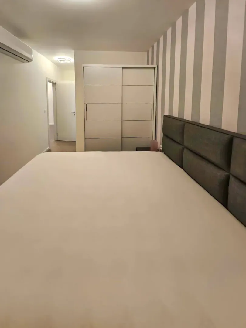 Izdavanje, dvosoban stan, 62m², Donja Lastva, Tivat