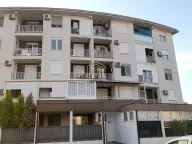 Izdavanje, jednosoban stan, 54m², Tuški Put, Podgorica - image 11