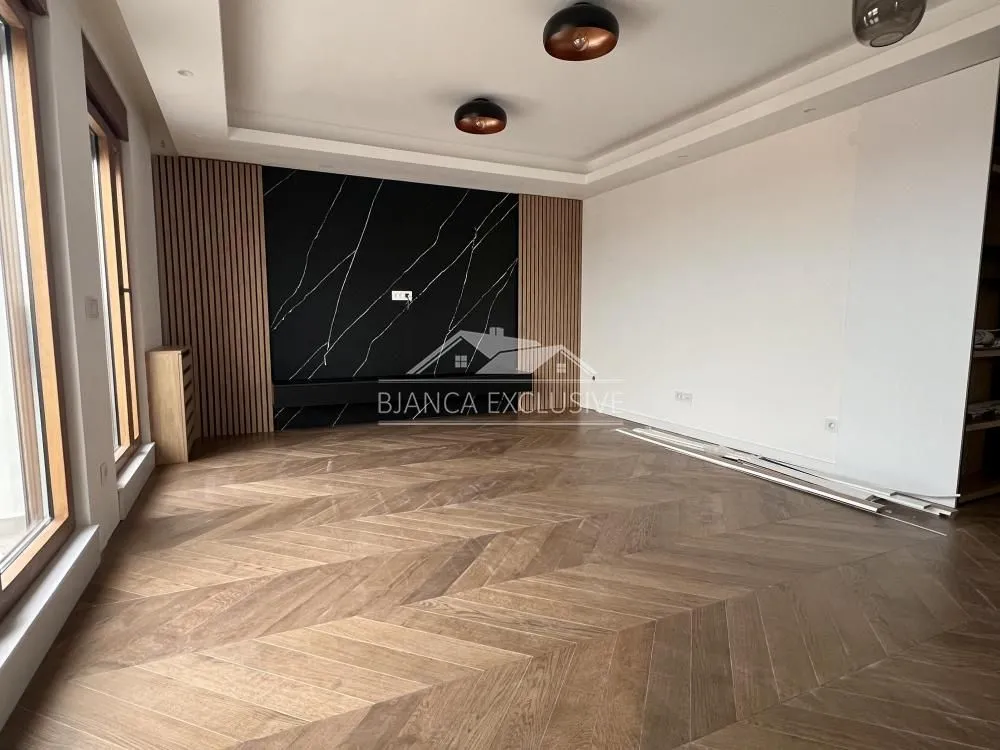 Prodaja, četvorosoban stan, 122m², Bulbulder, Zvezdara Sve Podlokacije