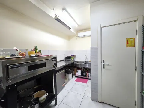 Sale, office space, 43m², City Kvart, Podgorica - image 12