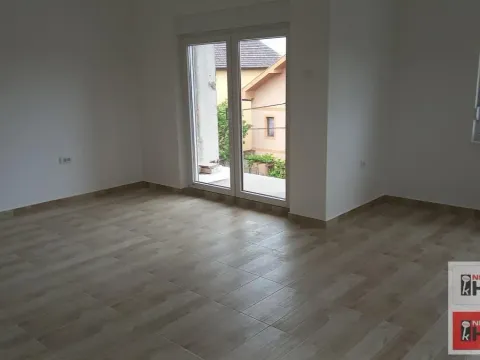 Sale, three bedroom apartment, 71m², Klisa, Novi Sad Sve Podlokacije - image 2