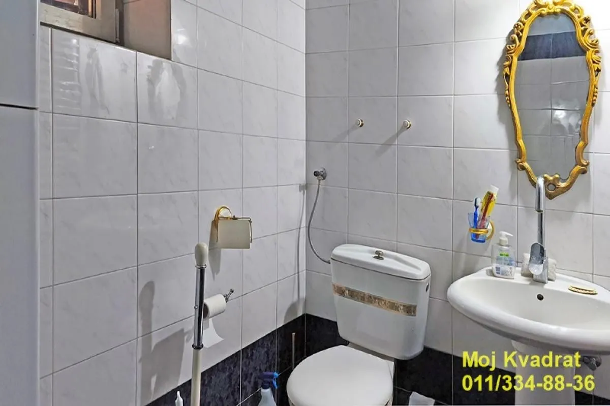 Sale, house, 200m², Banovo Brdo, Beograd