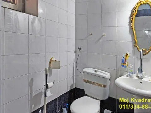 Prodaja, kuća, 200m², Banovo Brdo, Beograd - image 15