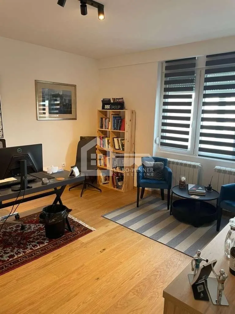 Izdavanje, trosoban stan, 63m², Palilula Sve Podlokacije, Beograd