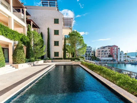 Sale, one bedroom apartment, 64m², Porto Montenegro, Tivat - image 15