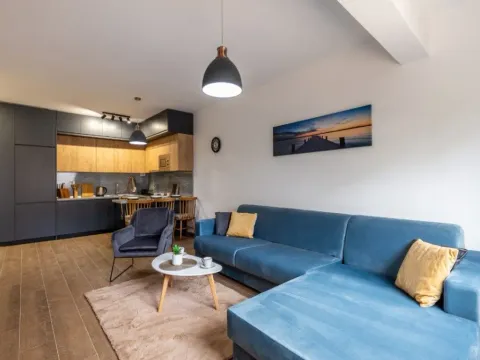 Izdavanje, jednosoban stan, 50m², Budva, Crna Gora