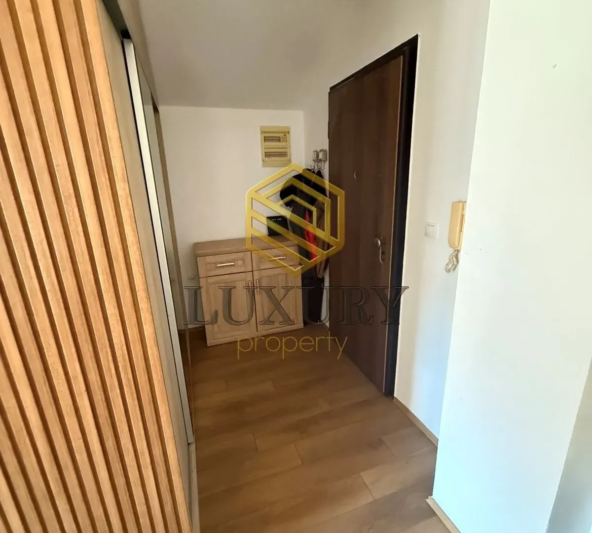 Prodaja, jednosoban stan, 44m², Momišići, Podgorica