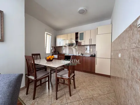 Izdavanje, jednosoban stan, 55m², Momišići, Podgorica - image 4