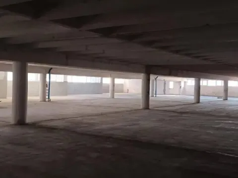 Izdavanje, poslovni prostor, 1700m², Gradska Bolnica, Zvezdara Sve Podlokacije - image 4