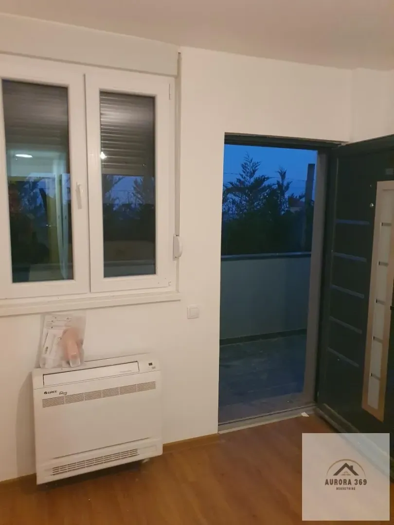 Izdavanje, jednosoban stan, 31m², Mišeluk, Petrovaradin