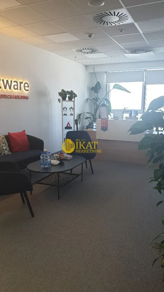 Rent, office space, 289m², Tašmajdan, Palilula Sve Podlokacije