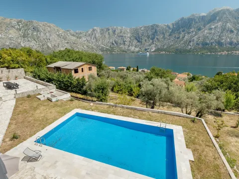 Sale, house, 800m², Prčanj, Kotor - image 9