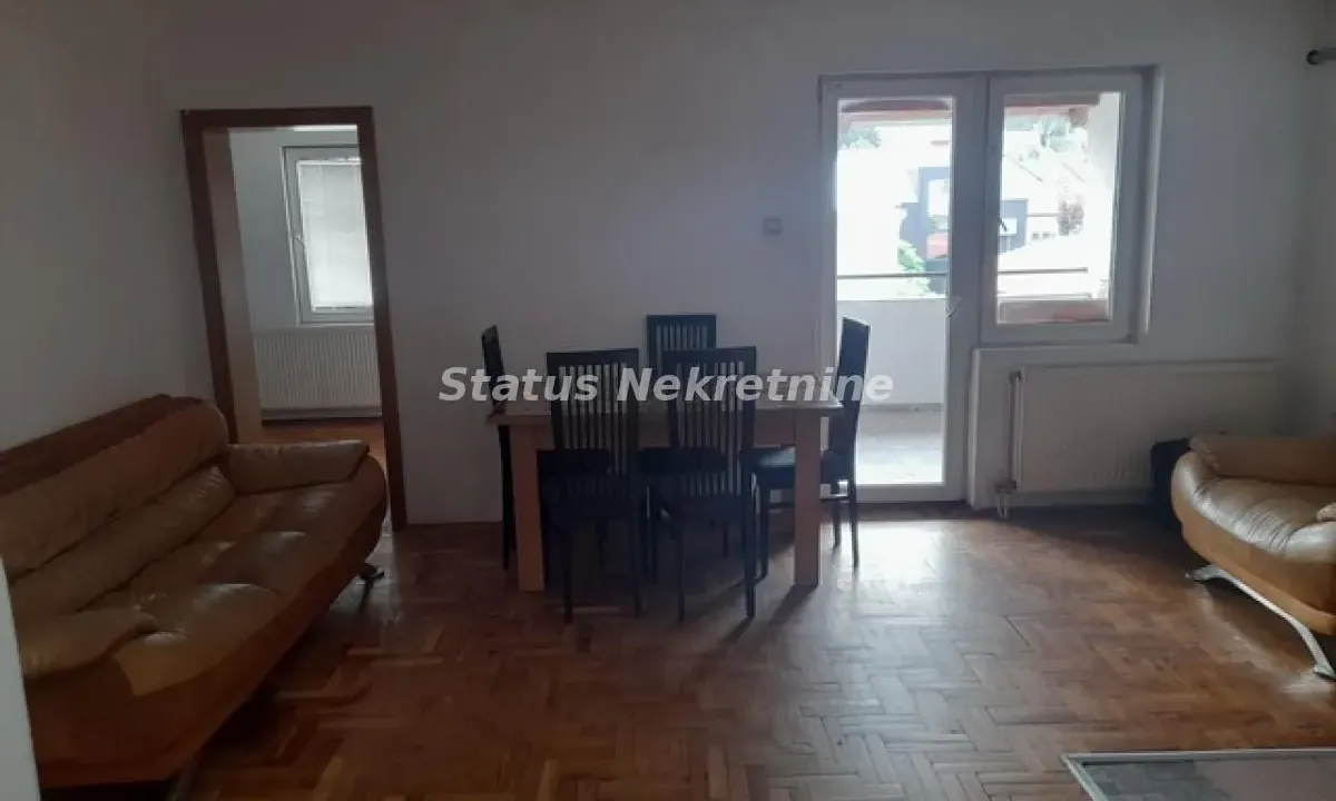Izdavanje, četvorosoban stan, 55m², Petrovaradin, Novi Sad