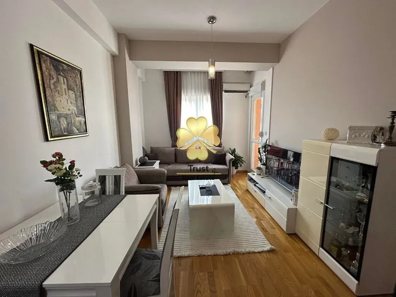Izdavanje, jednosoban stan, 45m², Ljubović, Podgorica
