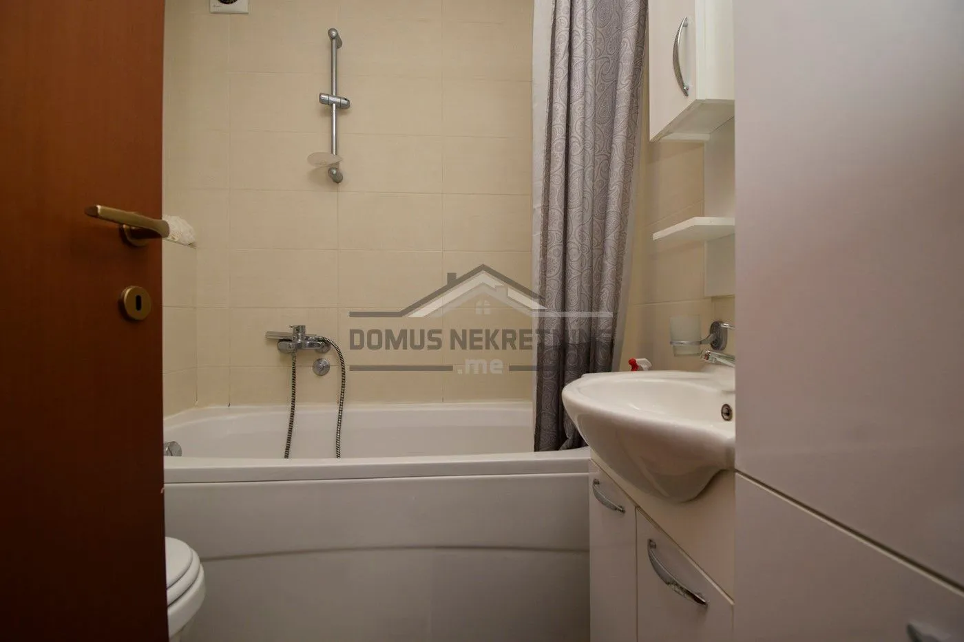 Rent, one bedroom apartment, 50m², City Kvart, Podgorica