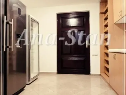 Rent, house, 290m², Voždovac Sve Podlokacije, Beograd - image 31