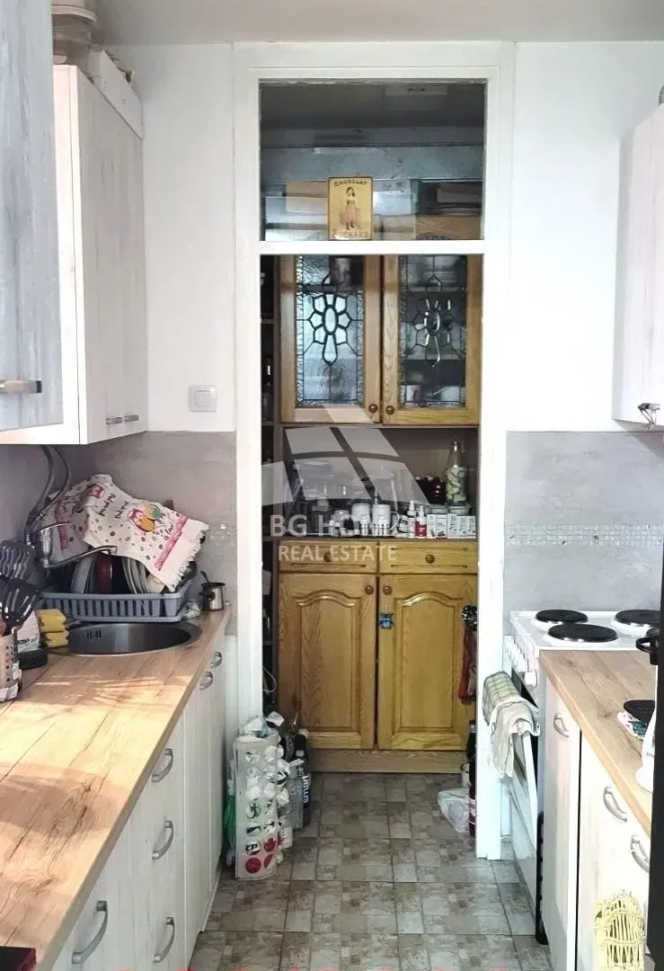 Prodaja, trosoban stan, 135m², Novi Beograd Sve Podlokacije, Beograd