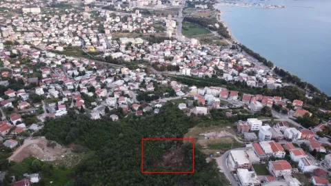Zemljište in Šušanj